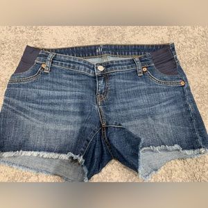 Gap Size 4 denim maternity shorts